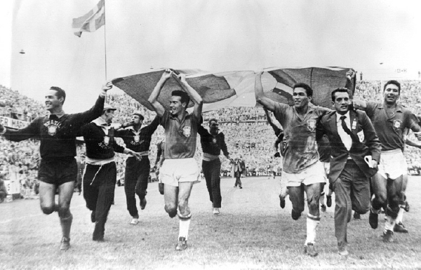 البرازيل تسحق السويد بخماسية وتفوز بلقب بطولة كأس العالم 1958