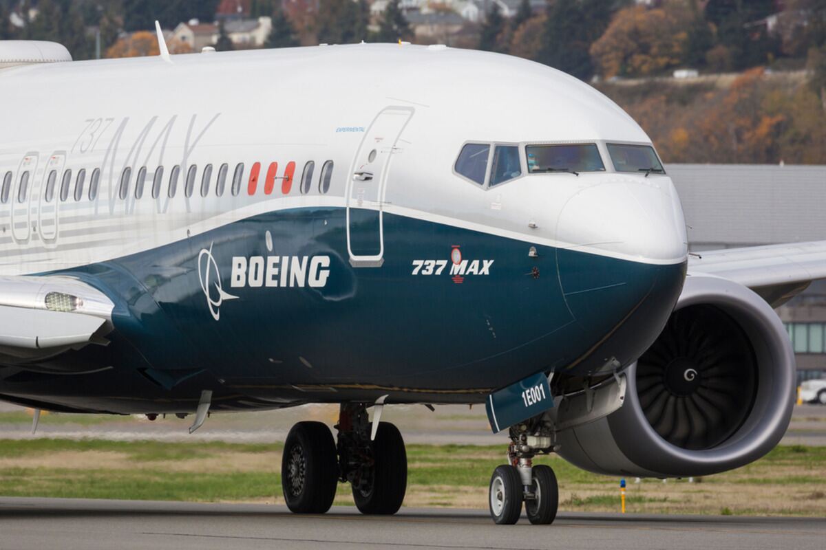 طائرة بوينغ 737 ماكس 9